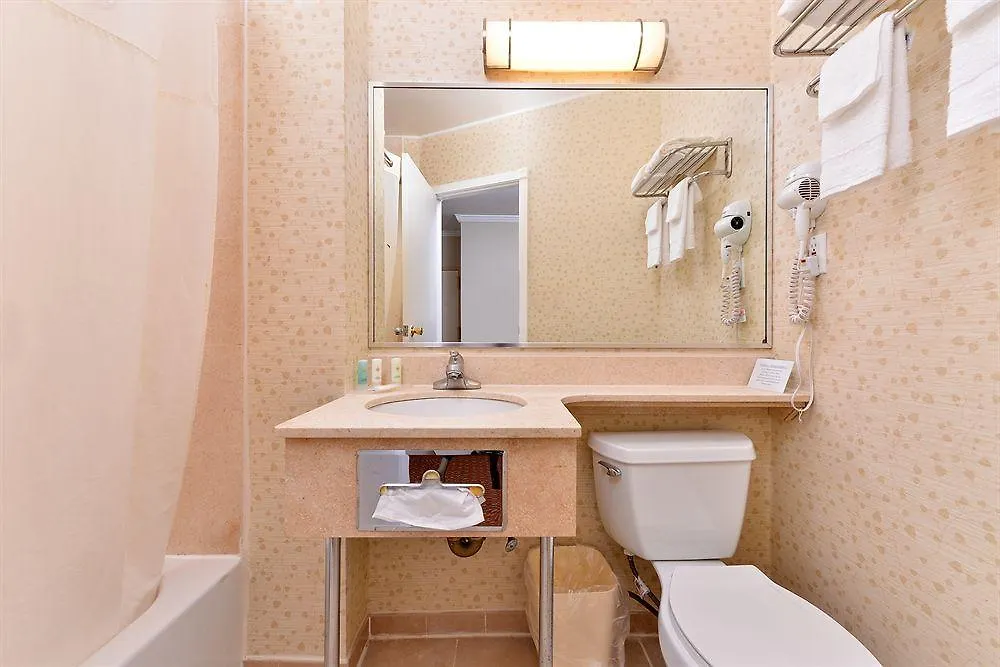 Comfort Inn Chelsea New York Hotel